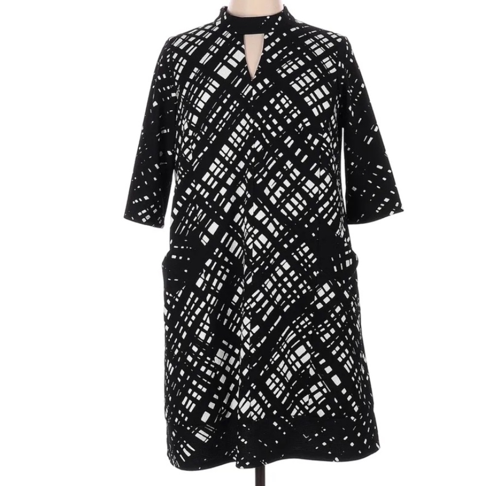McLaughlin Long Sleeve Black White Dress